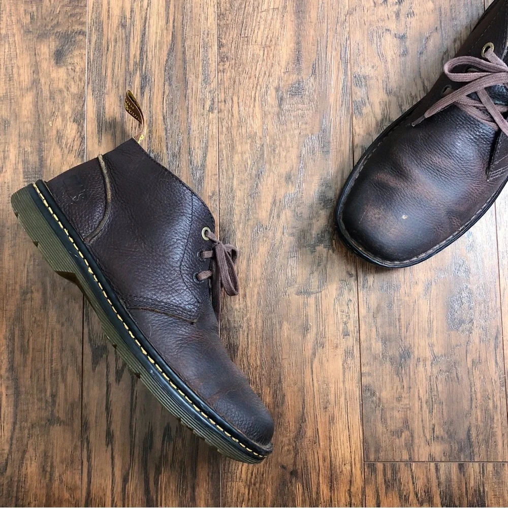 SOLD Dr Martens • Sussex ankle boots Bear Track Slip Resistant Chukka lace up - Picture 4 of 13